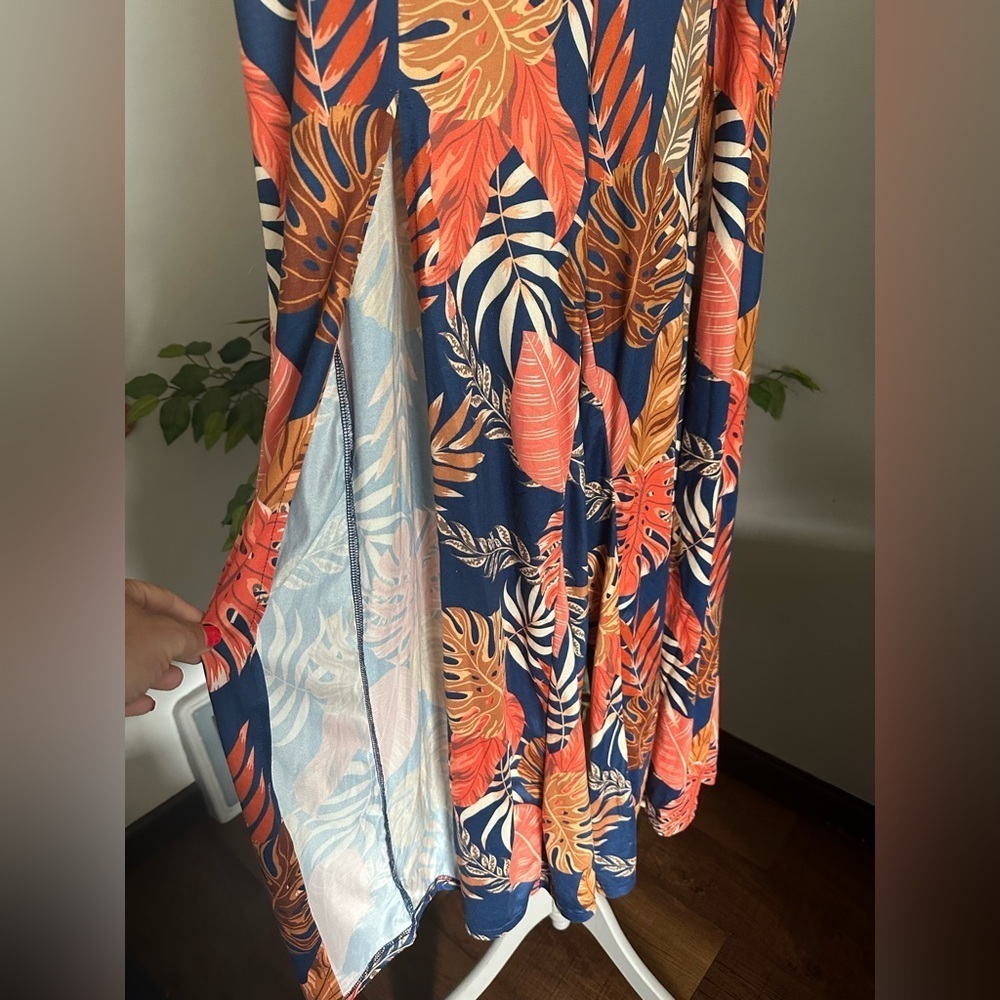 Tropical Print Wide Leg Pants - Picture 4 of 6